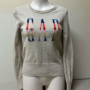 2/$75💥- SWEATER | Women’s Gap unique rainbow sweater size small